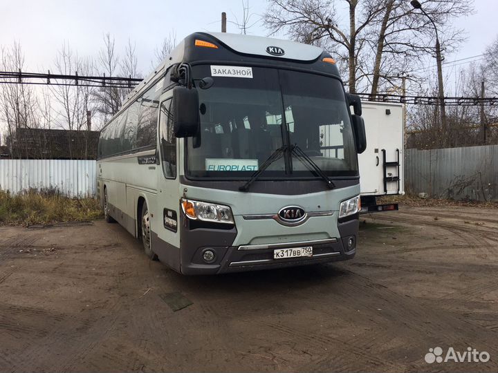 Автобусы и микроавтобусы для групповых поездок