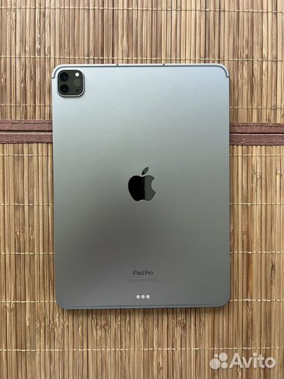 Apple iPad Pro (2022) 11