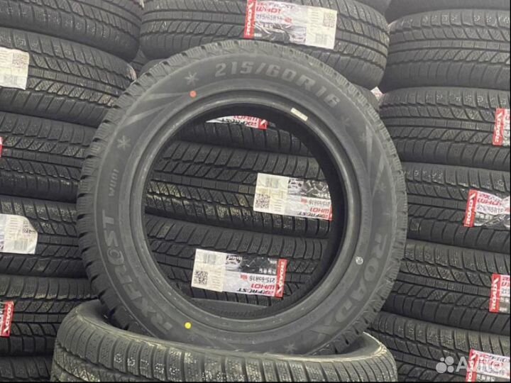 RoadX RX Frost WU01 215/60 R16 99H