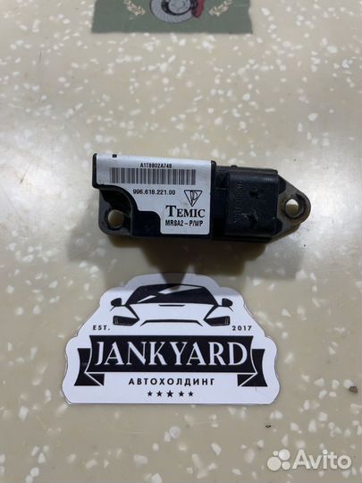 Датчик удара Porsche Boxster 986