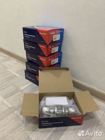 Ручка дверная круглая