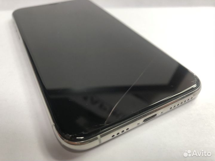 iPhone 11 Pro Max, 64 ГБ