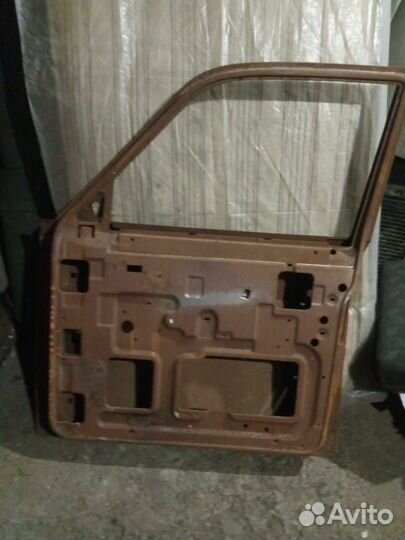 Дверь газ 2410