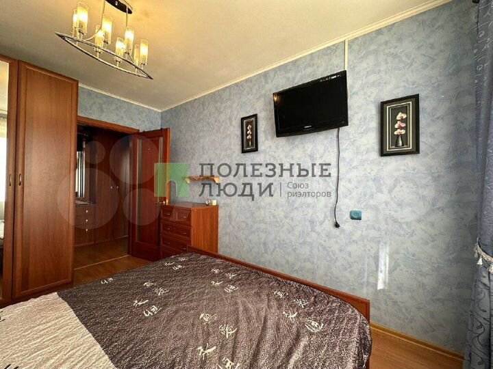 2-к. квартира, 54 м², 8/10 эт.
