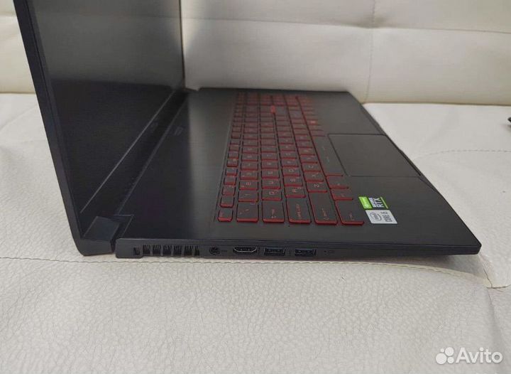 Ноутбук msi