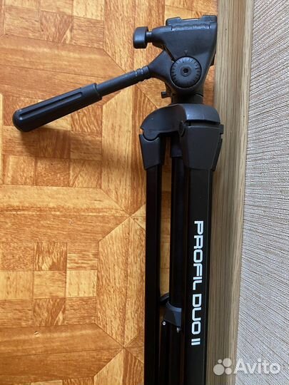 Штатив для камеры