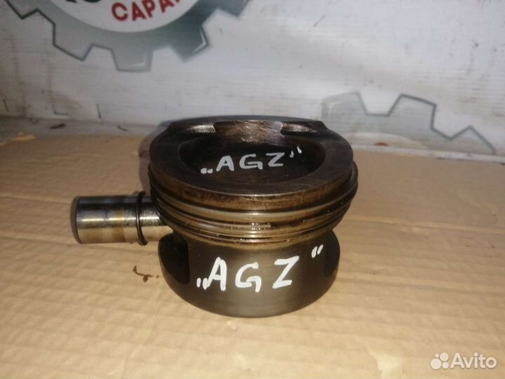 Поршень двигатель AGZ Volkswagen Passat B5, 2.3