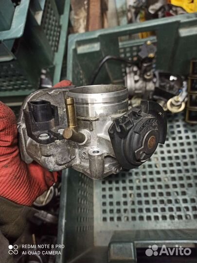 Гольф 3 1.6i 8v Дросель VDO 037 133 064D