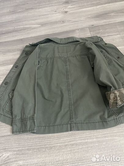 Легкая ветровка Carter's