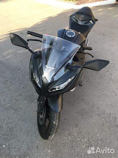 Kawasaki Ninja EX300B