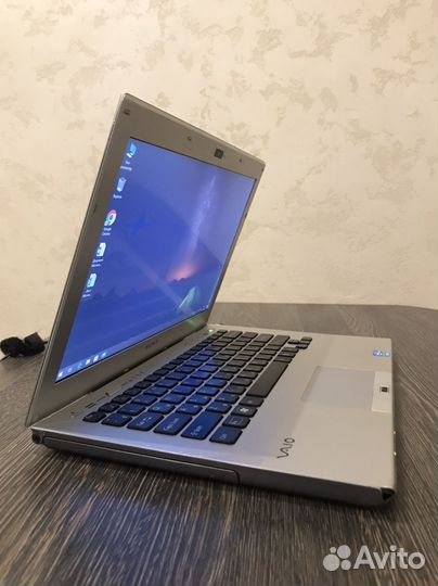 Мощный ноутбук sony vaio PCG-4121AV/ i3/4 ядерный