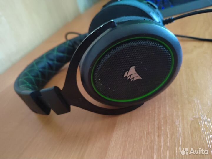 Наушники Corsair HS50