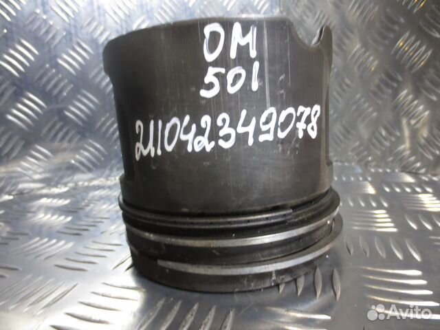 Поршень Mercedes-Benz 13049A