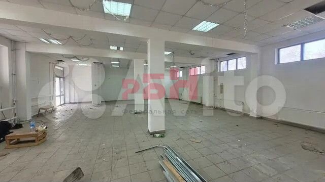 Аренда помещения 261 м2 у метро