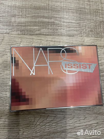 Палетка clarins gurlean nars