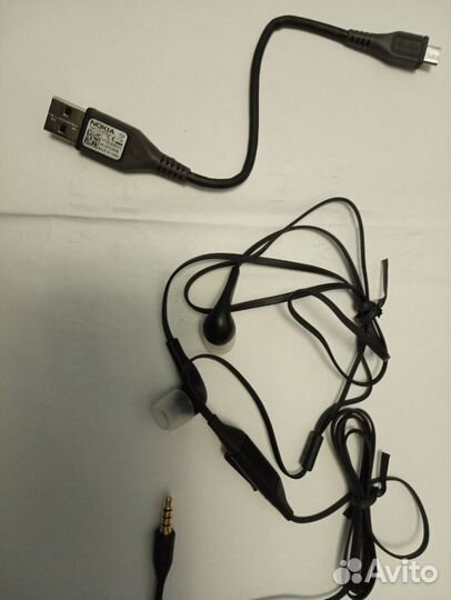 Адаптер, наушники для сотовых телефонов