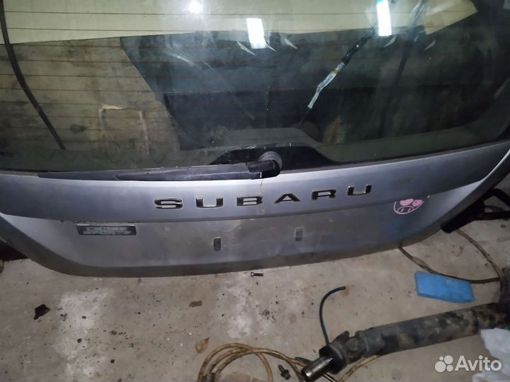 Крышка багажника forester sg