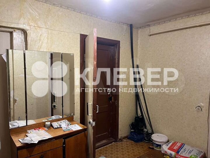 Комната 10,7 м² в 1-к., 5/5 эт.