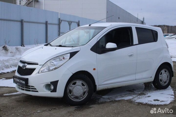 Chevrolet Spark 1.0 AT, 2012, 176 634 км