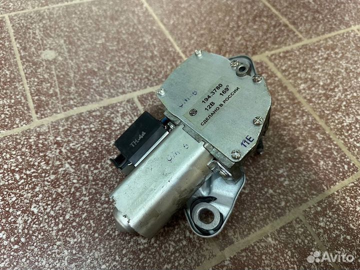 Мотор заднего стеклоочистителя с дворником Калина