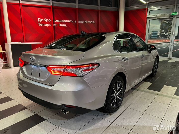 Toyota Camry 2.5 AT, 2022