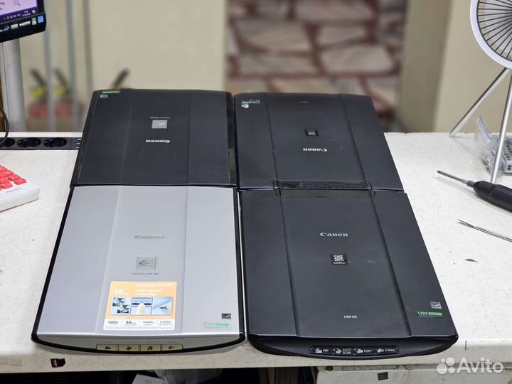 Сканеры Canon Lide 100 110 200