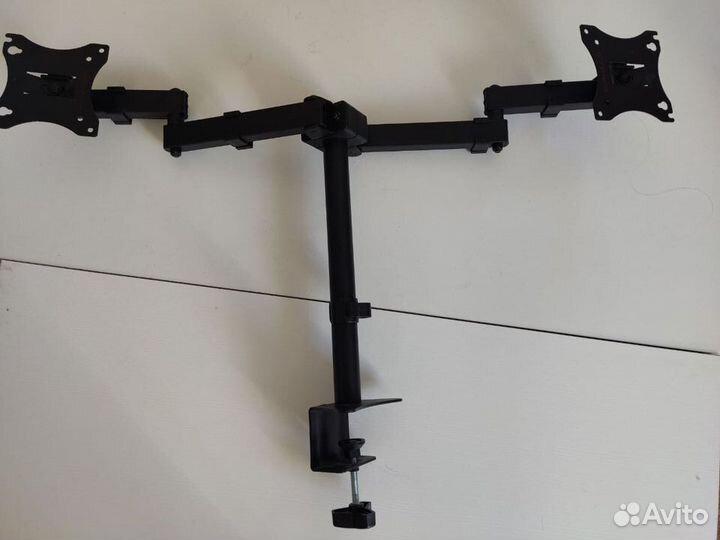 Кронштейн для двух мониторов ARM Media LCD-T04