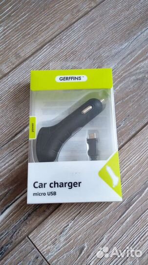 Новое зарядное устройство для телефона в авто