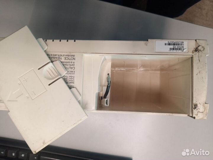 Источник бесперебойного питания APC backups CS 500