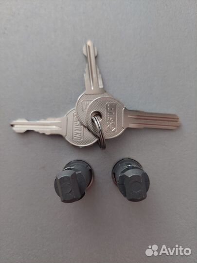 Замки с ключами Thule