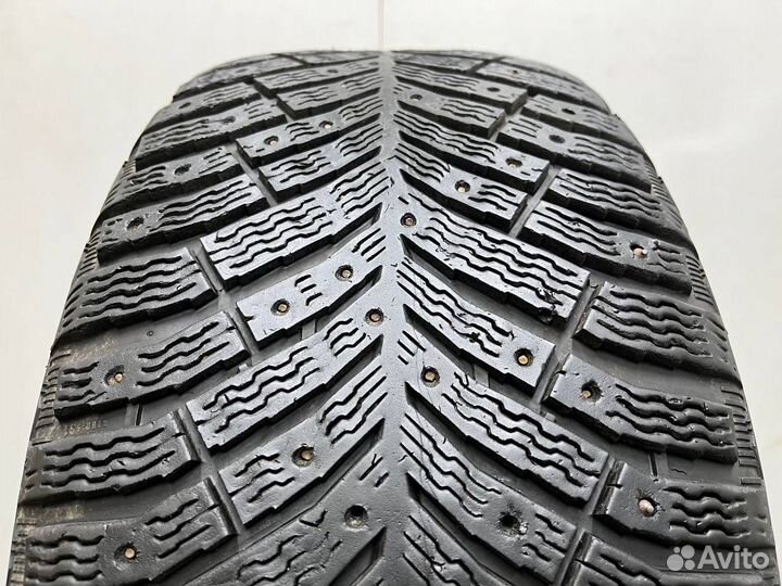 Michelin X-Ice North 4 235/50 R18