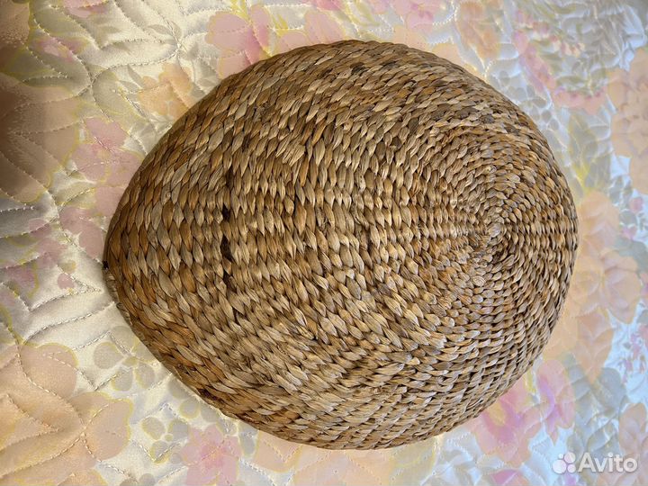 Блюдо из ротанга