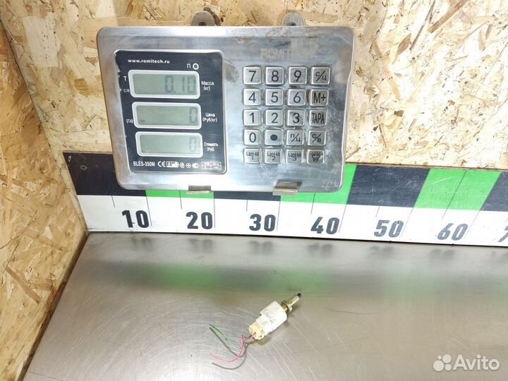 Датчик включения стоп сигнала Byd F3 2006-2013