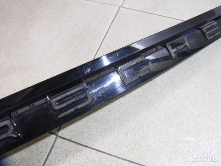 Накладка двери багажника Porsche Panamera 971