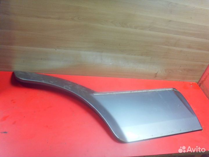 Накладка двери 87764H1042 Hyundai Terracan (HP)