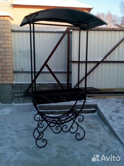 Мангалы с элементами ковки