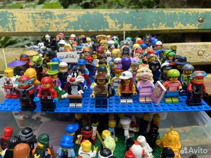 Lego минифигурки