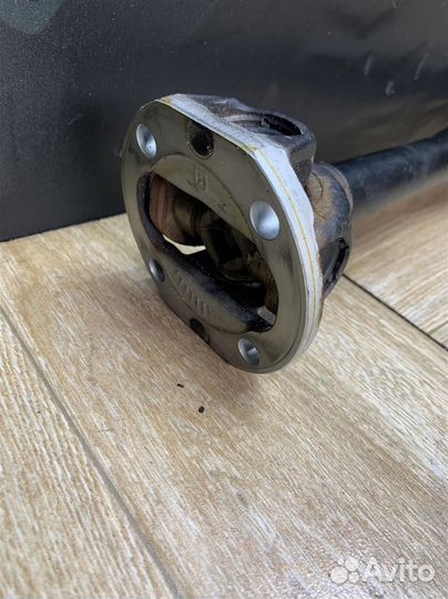 Карданный вал передний Mercedes W205