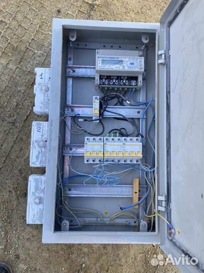 Щиток электрический бу