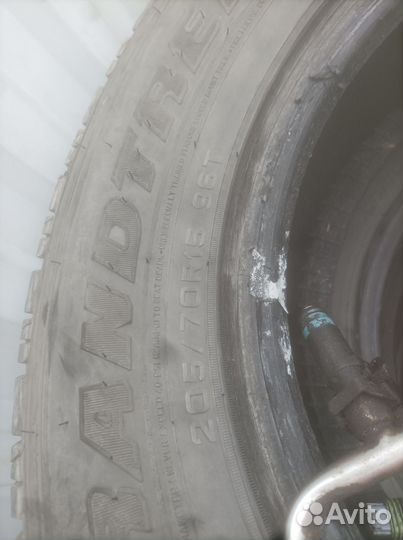 Dunlop Grandtrek AT3 205/70 R15