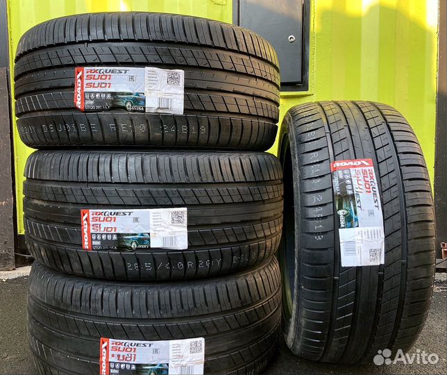 RoadX RXQuest SU01 215/50 R18 92W