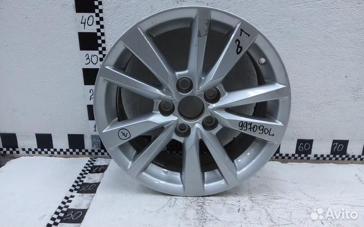 Диск колеса литой Toyota Camry V70 R16