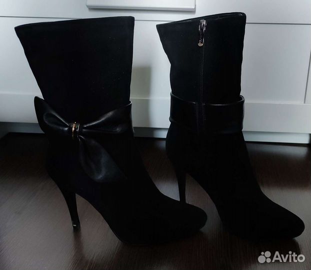 Ботильоны замшевые 38