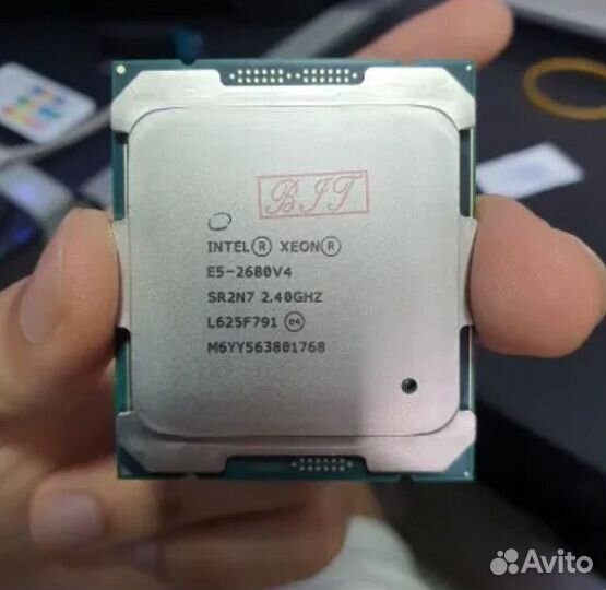 Процессор Intel Xeon E5 2680 V4
