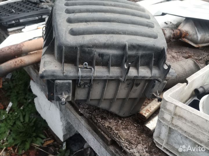 Корпус воздушного фильтра Опель