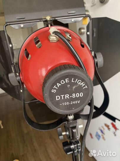 Прожектор студийный