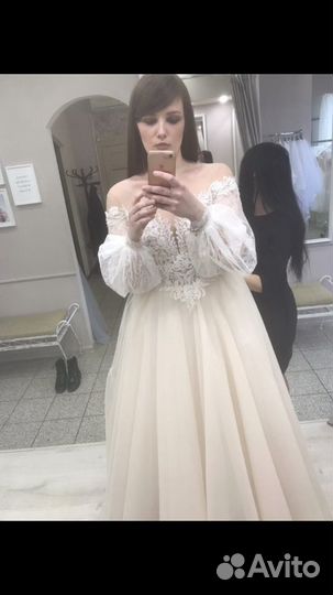 Свадебное платье 50