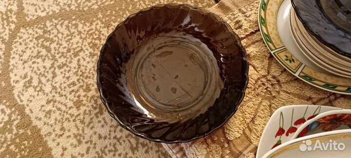 Набор тарелок