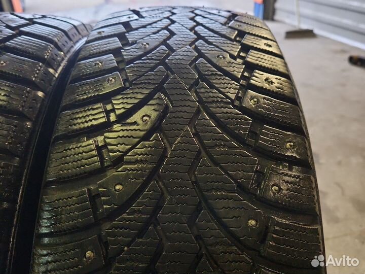 Formula Ice 215/60 R17 100T