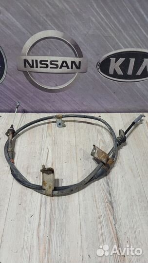 Трос ручника Nissan teana J32 Лев